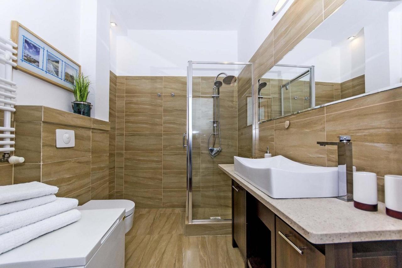 Pirat Rentyear Apartments Gdansk Bagian luar foto